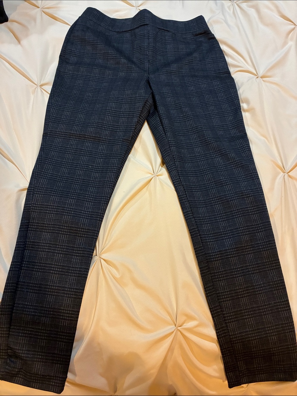 Calvin Klein women’s black and gray Plaid Dress Pants
